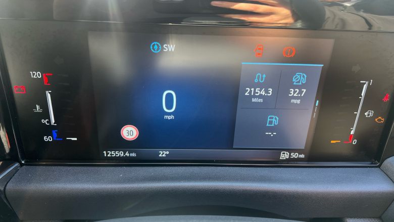 Ford Tourneo Custom 320 L2 Diesel Fwd 2.0 EcoBlue 136ps H1 Titanium 8 seater